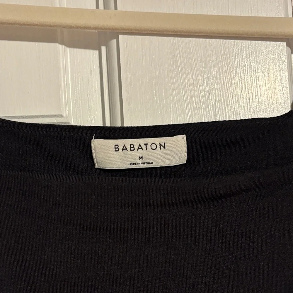 Aritzia Babaton Contour squareneck bodysuit - Picture 2 of 3